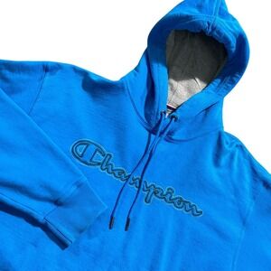 Champion Men's Blue Long Sleeve Legacy Neon Spray-Powerblend Logo Sweatshirt‎